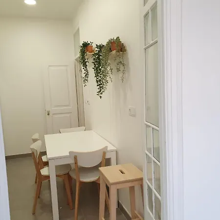 Estrela Charming Rooms 2 By Host-Point Lisbon Exterior photo