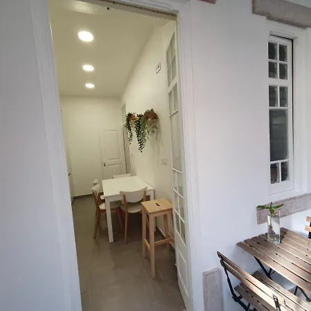 Estrela Charming Rooms 2 By Host-Point Lisbon Exterior photo