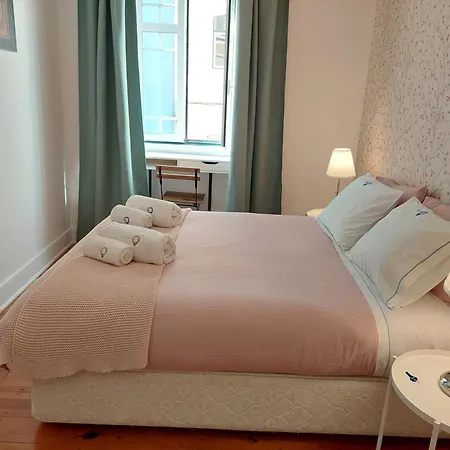 Estrela Charming Rooms 2 By Host-Point Lisbon Room photo