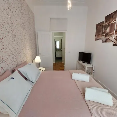Estrela Charming Rooms 2 By Host-Point Lisbon Exterior photo