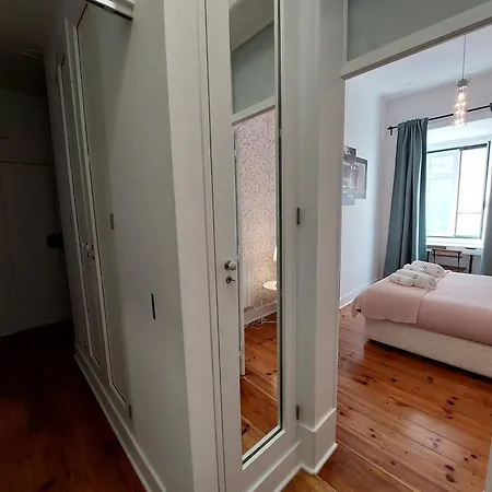 Estrela Charming Rooms 2 By Host-Point Lisbon Room photo