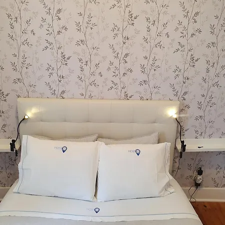Estrela Charming Rooms 2 By Host-Point Lisbon Room photo