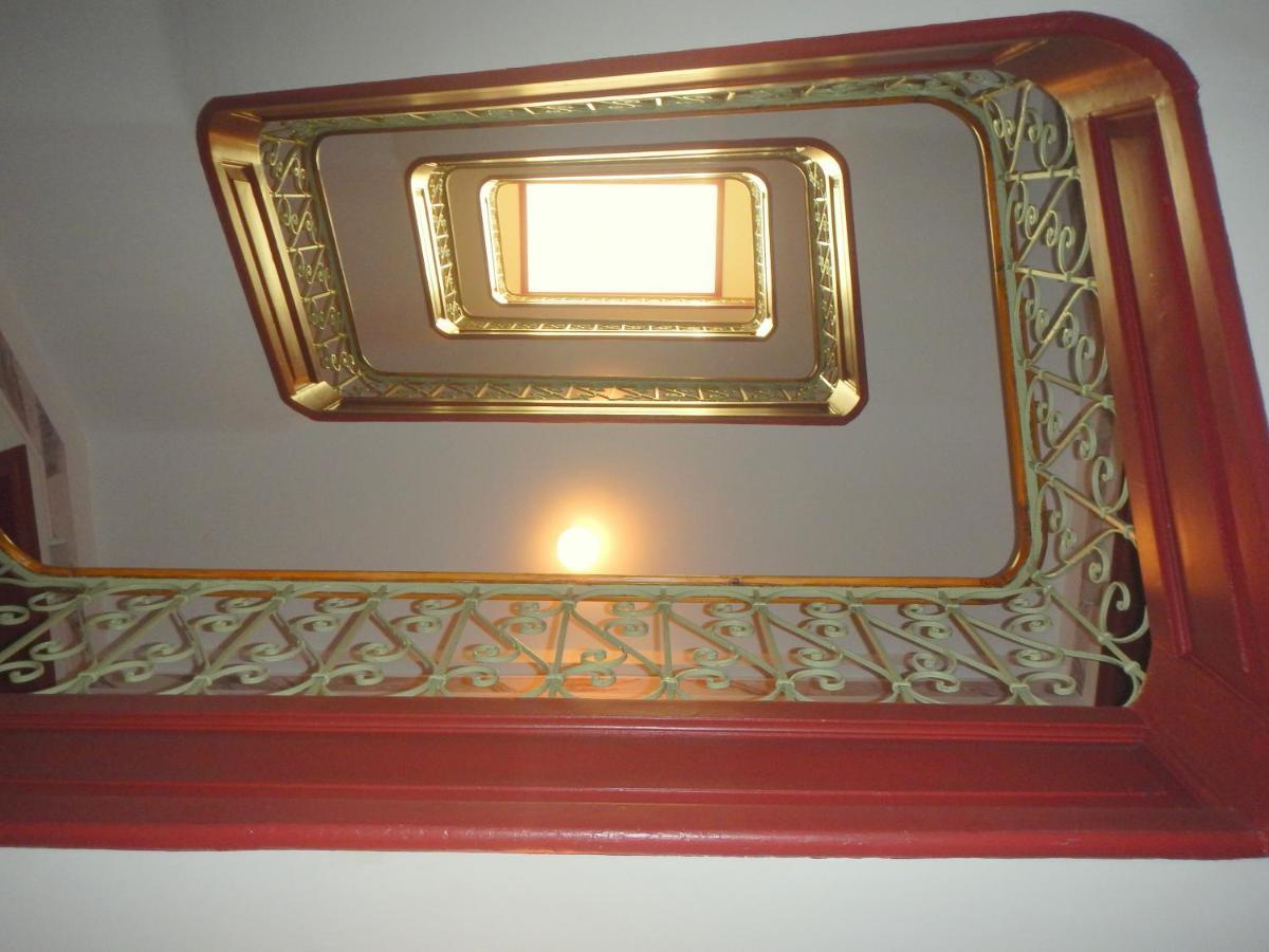 Estrela Charming 2 By Host-point Lissabon