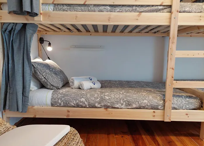 Estrela Charming Rooms 2 By Host-Point